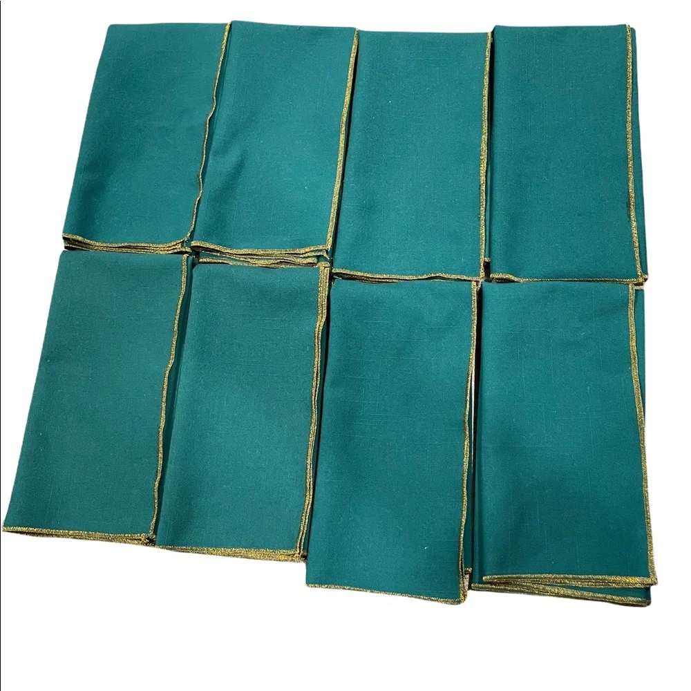 8 green with gold trim dinner table napkins, Large,18 inches  x 18 x18 x18 - Picture 6 of 6